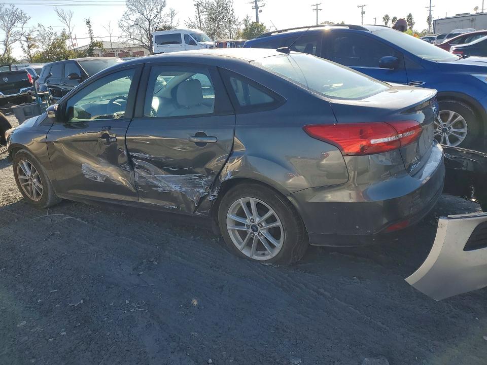 Photo 2 from auction – 2016 FORD FOCUS with VIN 1FADP3F28GL266470
