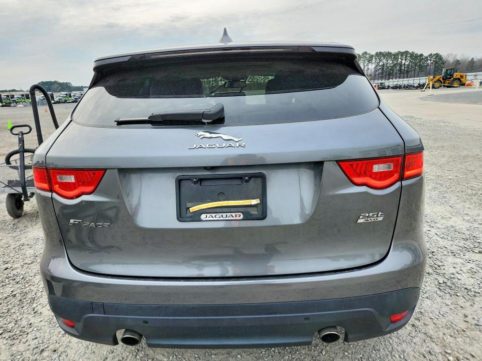 Photo 6 from auction – 2018 JAGUAR F-PACE with VIN SADCK2FX4JA326164