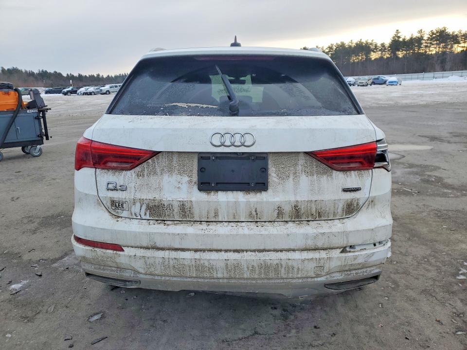 Zdjęcie 6 z aukcji – 2021 AUDI Q3 z VIN WA1AUCF31M1092452