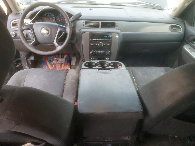 Photo 8 from auction – 2011 CHEVROLET TAHOE with VIN 1GNSK2E00BR244406