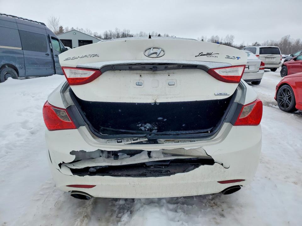 Photo 6 from auction – 2013 HYUNDAI SONATA with VIN 5NPEC4AB4DH641178