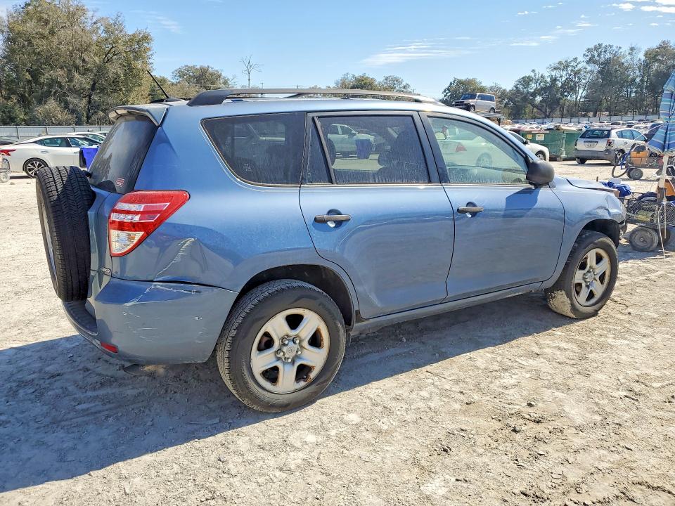Photo 3 from auction – 2010 TOYOTA RAV4 with VIN JTMBF4DV3AD031483
