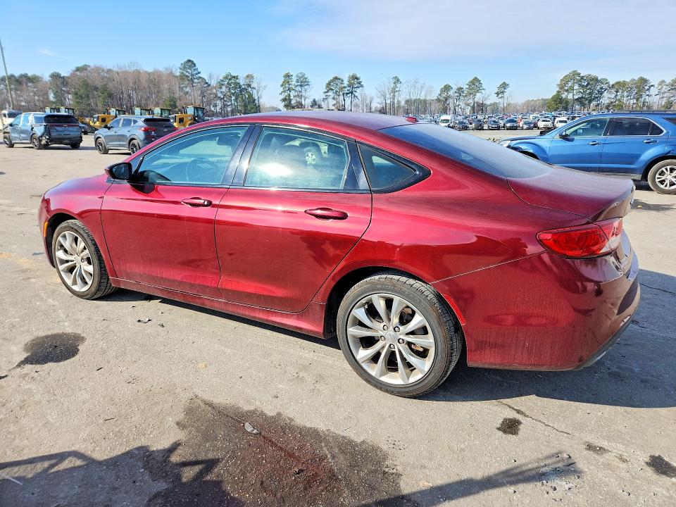 Photo 2 from auction – 2015 CHRYSLER 200 with VIN 1C3CCCBBXFN698038