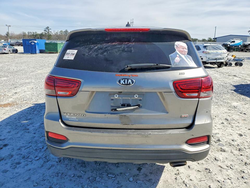Photo 6 from auction – 2019 KIA SORENTO with VIN 5XYPG4A39KG522326