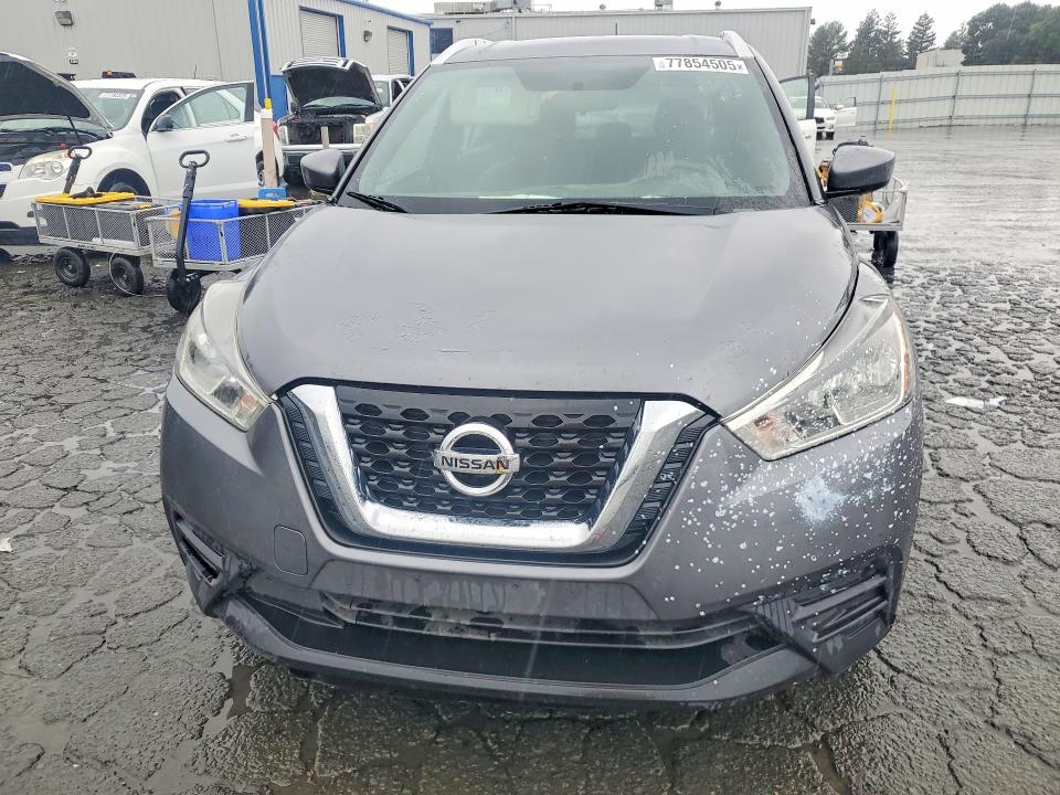 Photo 5 from auction – 2019 NISSAN KICKS with VIN 3N1CP5CU3KL525373
