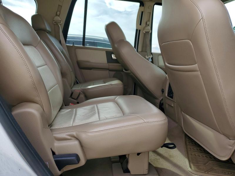 Photo 11 from auction – 2004 FORD EXPEDITION with VIN 1FMFU18L54LB56232