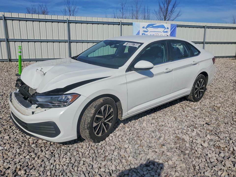 VOLKSWAGEN JETTA 2024 with VIN 3VW5M7BU3RM019782 - Photo from auction