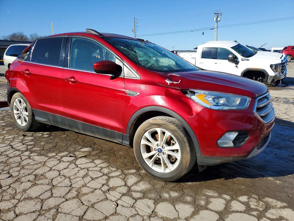 Photo 4 from auction – 2018 FORD ESCAPE with VIN 1FMCU9HD7JUB35978