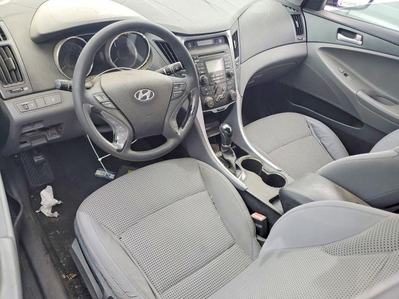 Photo 8 from auction – 2011 HYUNDAI SONATA with VIN 5NPEB4AC7BH029999