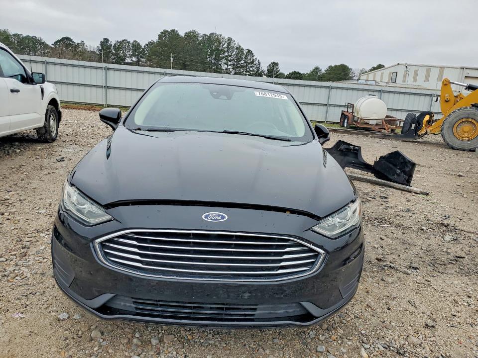 Photo 5 from auction – 2019 FORD FUSION with VIN 3FA6P0HD0KR127319