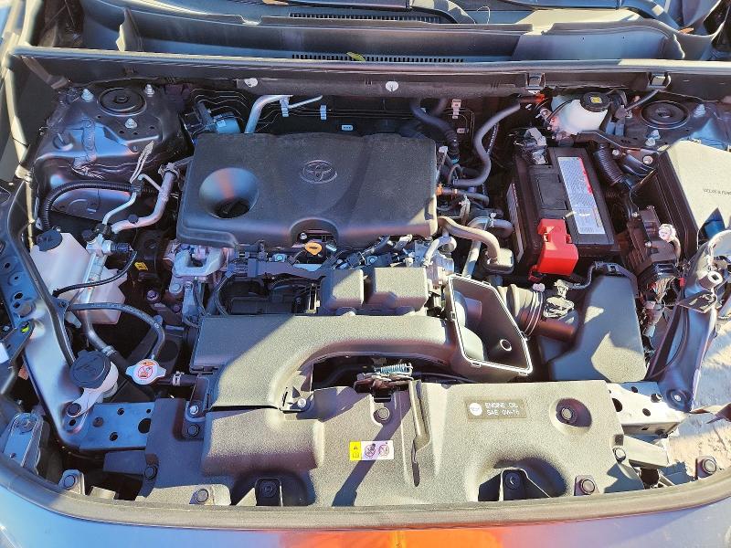 Photo 12 from auction – 2022 TOYOTA RAV4 with VIN 2T3W1RFV3NC206092