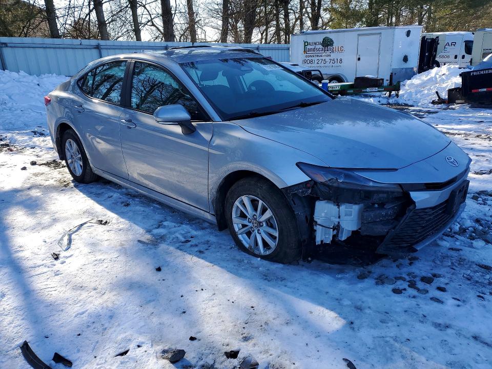 Photo 4 from auction – 2025 TOYOTA CAMRY with VIN 4T1DBADK5SU519601