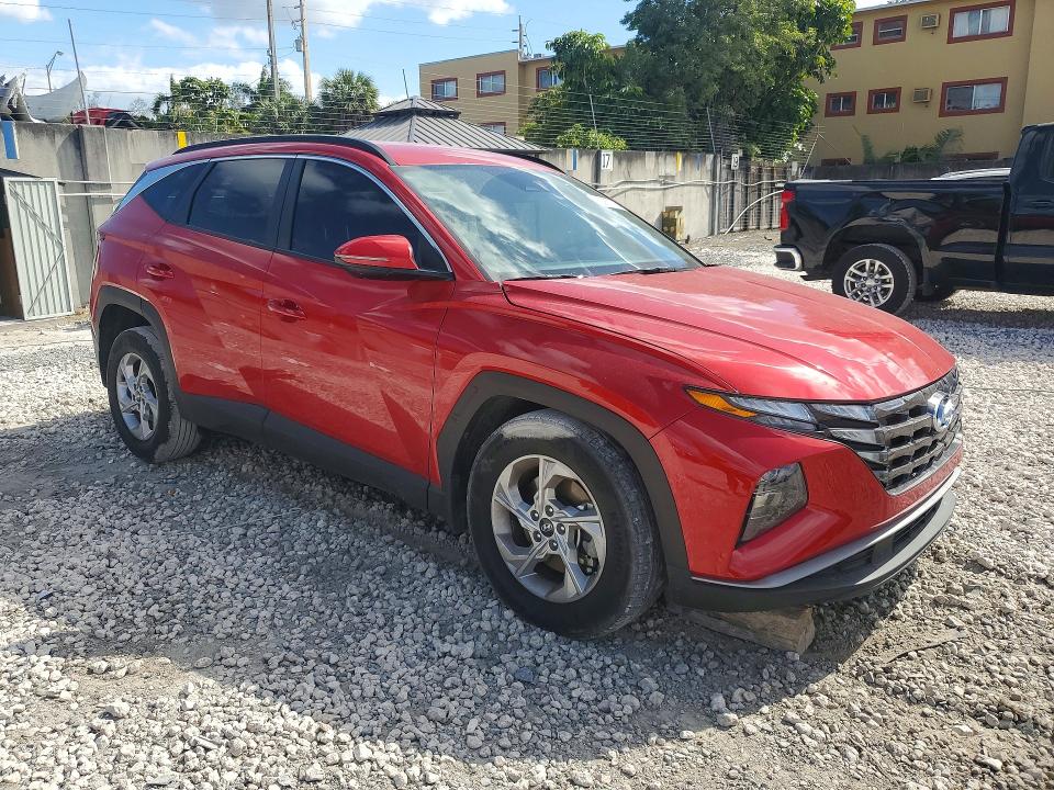 Photo 4 from auction – 2023 HYUNDAI TUCSON with VIN 5NMJB3AE6PH180413