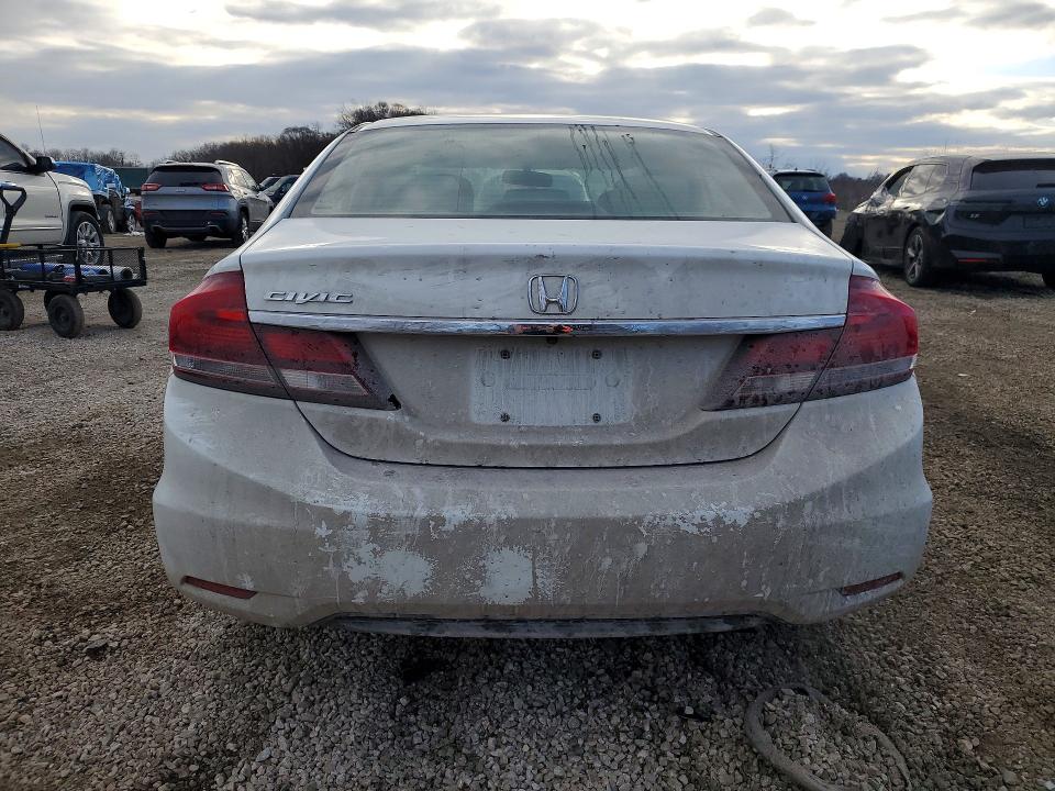 Photo 6 from auction – 2015 HONDA CIVIC with VIN 19XFB2F59FE290418