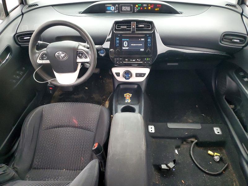 Photo 8 from auction – 2018 TOYOTA PRIUS with VIN JTDKARFUXJ3551847