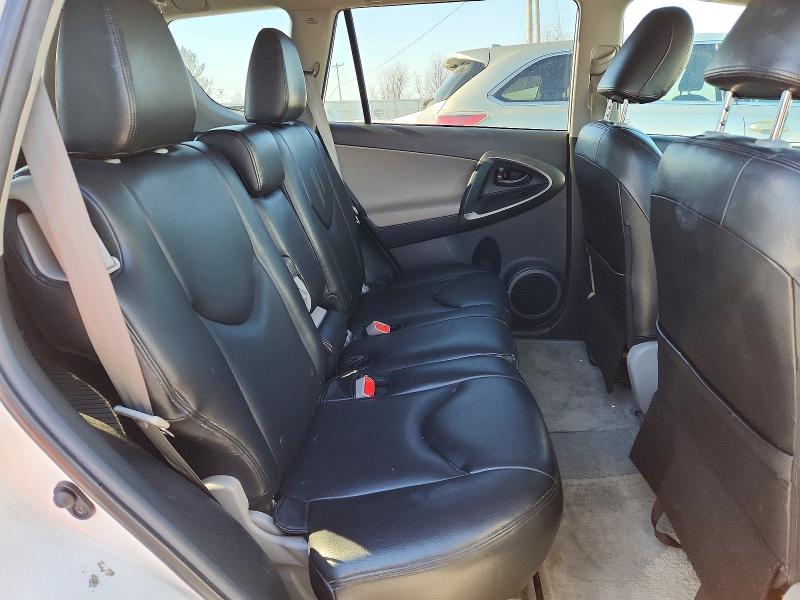 Photo 11 from auction – 2011 TOYOTA RAV4 with VIN 2T3BF4DV8BW153373