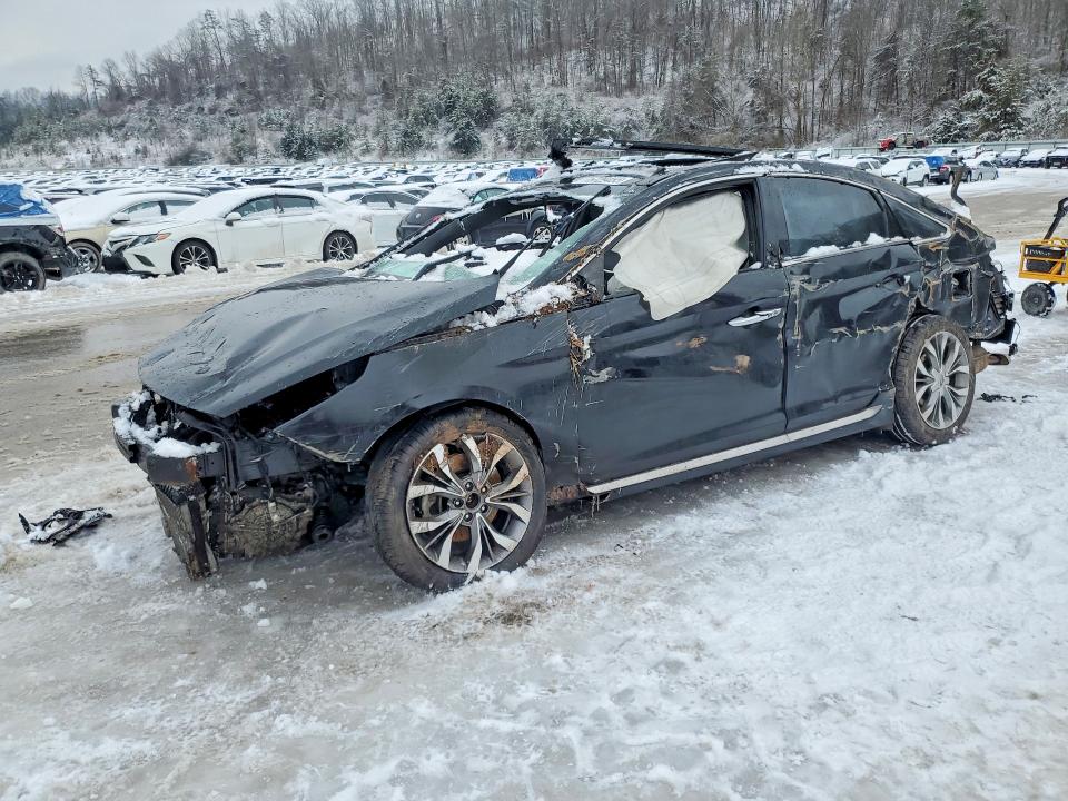 Photo 1 from auction – 2015 HYUNDAI SONATA with VIN 5NPE34AB1FH257345