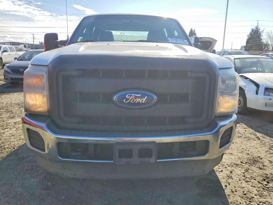 Photo 5 from auction – 2011 FORD F350 SUPER with VIN 1FT8W3B61BEC41365