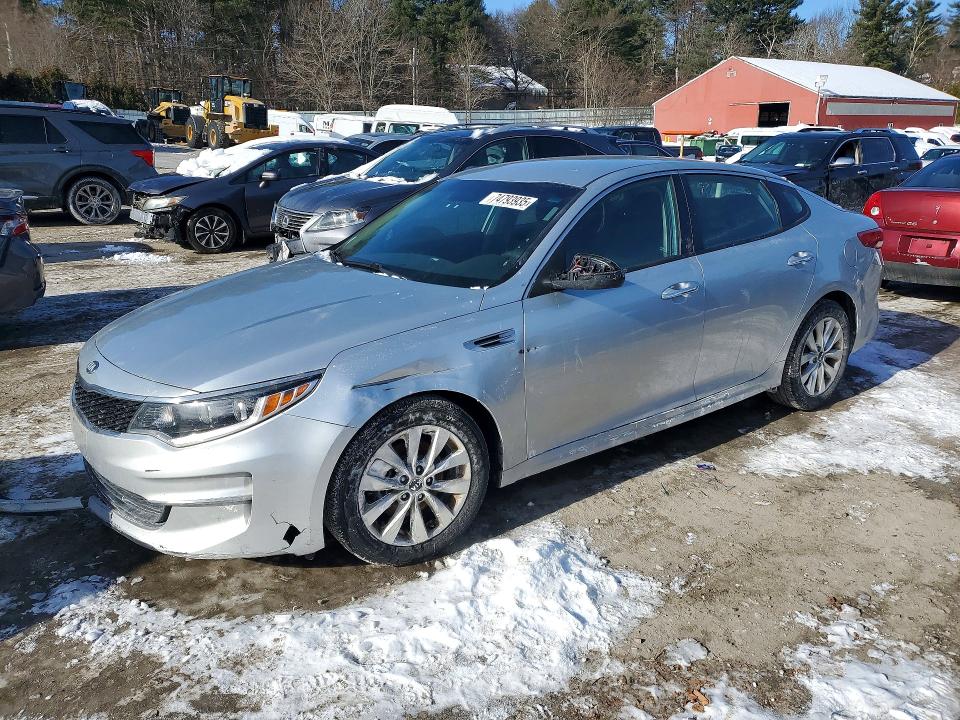KIA OPTIMA 2017 with VIN 5XXGT4L32HG148051 - Photo from auction
