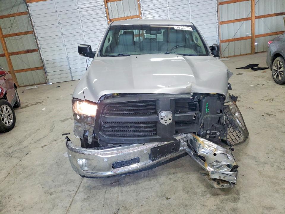 Photo 5 from auction – 2015 RAM 1500 with VIN 1C6RR7LT0FS502975