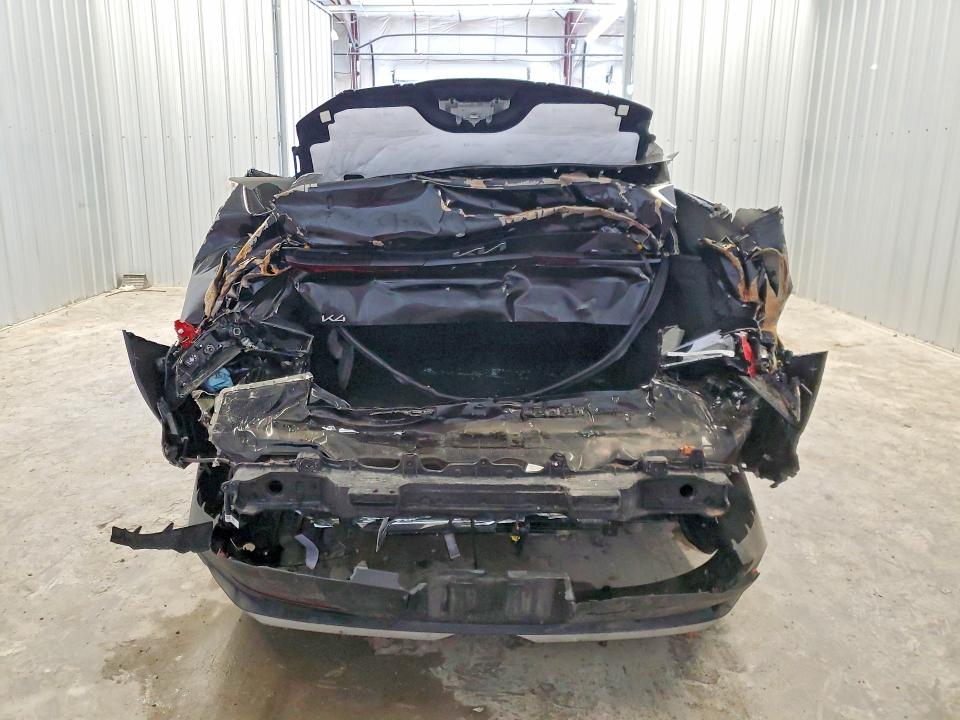 Photo 6 from auction – 2025 KIA K4 LX with VIN 3KPFT4DE3SE058838
