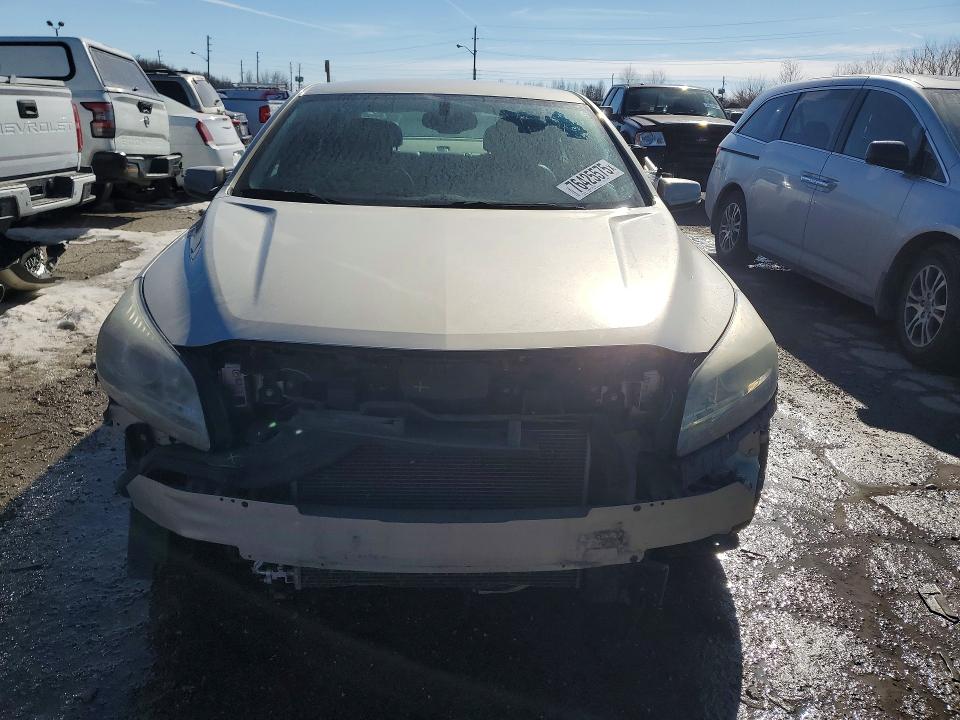 Photo 5 from auction – 2013 CHEVROLET MALIBU with VIN 1G11C5SA6DF317422