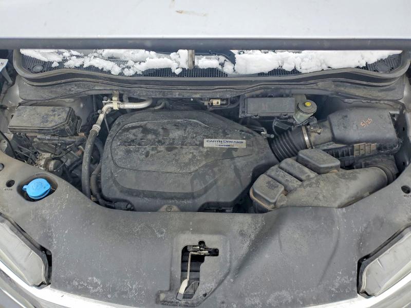 Photo 12 from auction – 2016 HONDA PILOT with VIN 5FNYF6H5XGB060089
