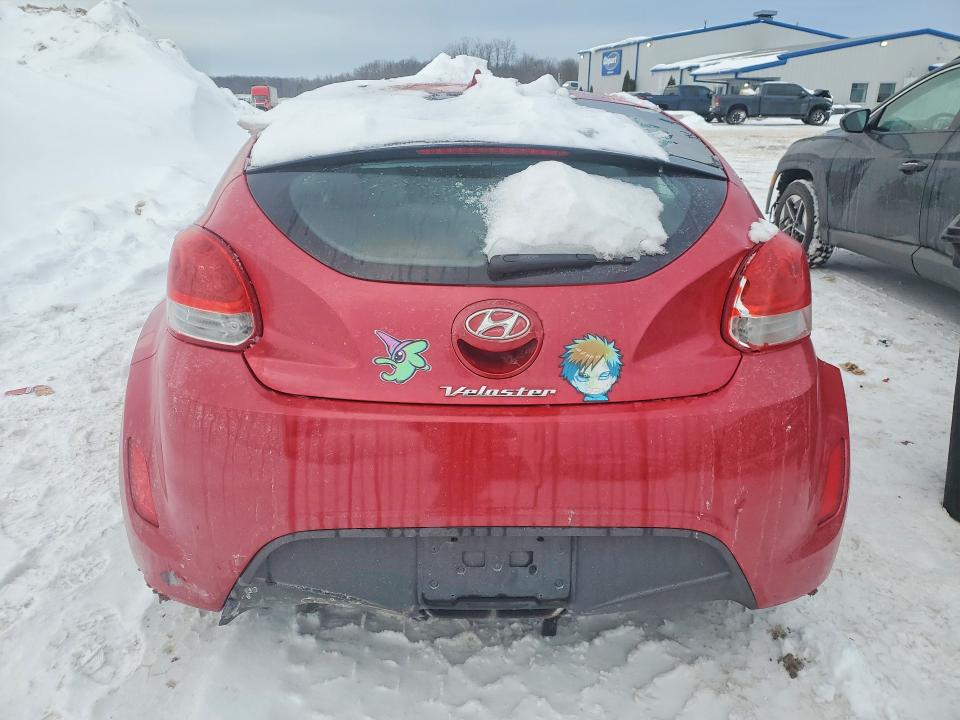 Photo 6 from auction – 2012 HYUNDAI VELOSTER with VIN KMHTC6AD6CU027995
