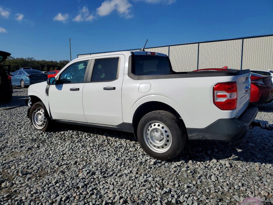 Photo 2 from auction – 2022 FORD MAVERICK with VIN 3FTTW8E92NRA83715