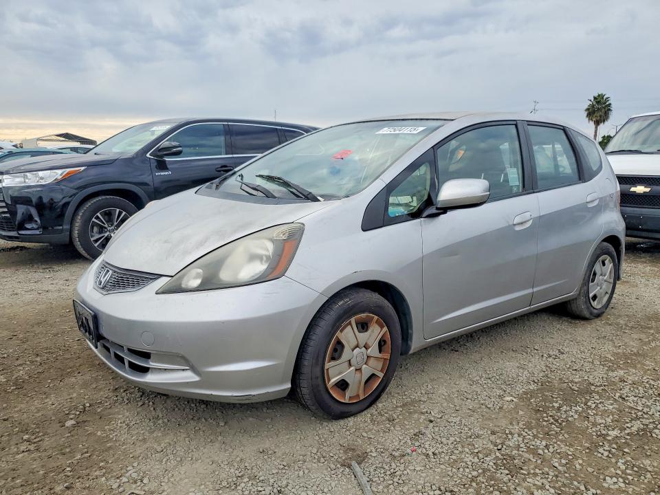 HONDA FIT 2012 with VIN JHMGE8H39CS000793 - Photo from auction