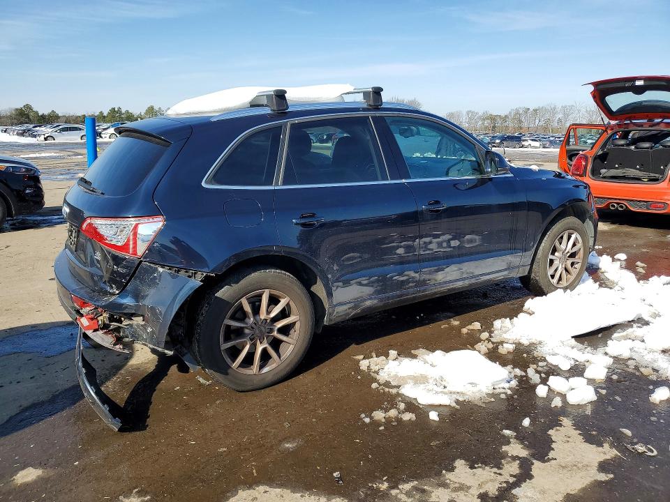 Photo 3 from auction – 2010 AUDI Q5 PREMIUM with VIN WA1LKAFP3AA012117
