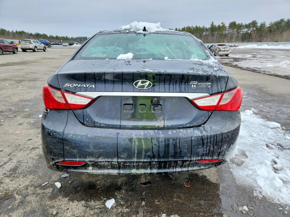 Photo 6 from auction – 2013 HYUNDAI SONATA with VIN 5NPEB4AC9DH637817