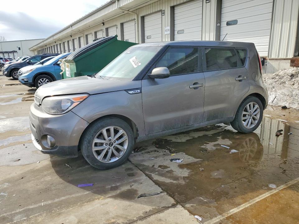 KIA SOUL + 2018 with VIN KNDJP3A53J7533027 - Photo from auction