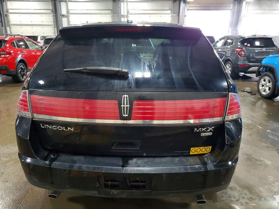 Photo 6 from auction – 2008 LINCOLN MKX with VIN 2LMDU88C68BJ10323