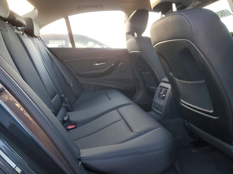 Photo 10 from auction – 2015 BMW 328 with VIN WBA3C1C57FK123841