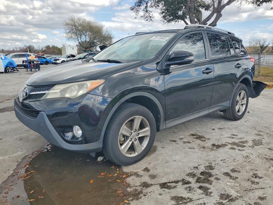 TOYOTA RAV4 2015 with VIN 2T3WFREV8FW211534 - Photo from auction