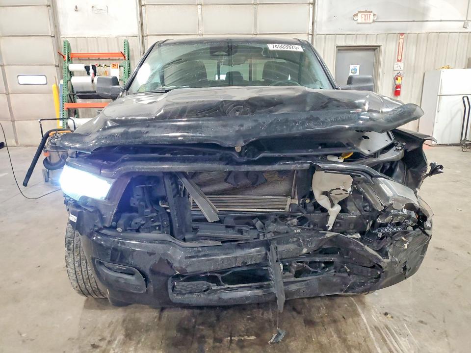 Photo 5 from auction – 2025 RAM 1500 with VIN 1C6RRFCGXSN553731