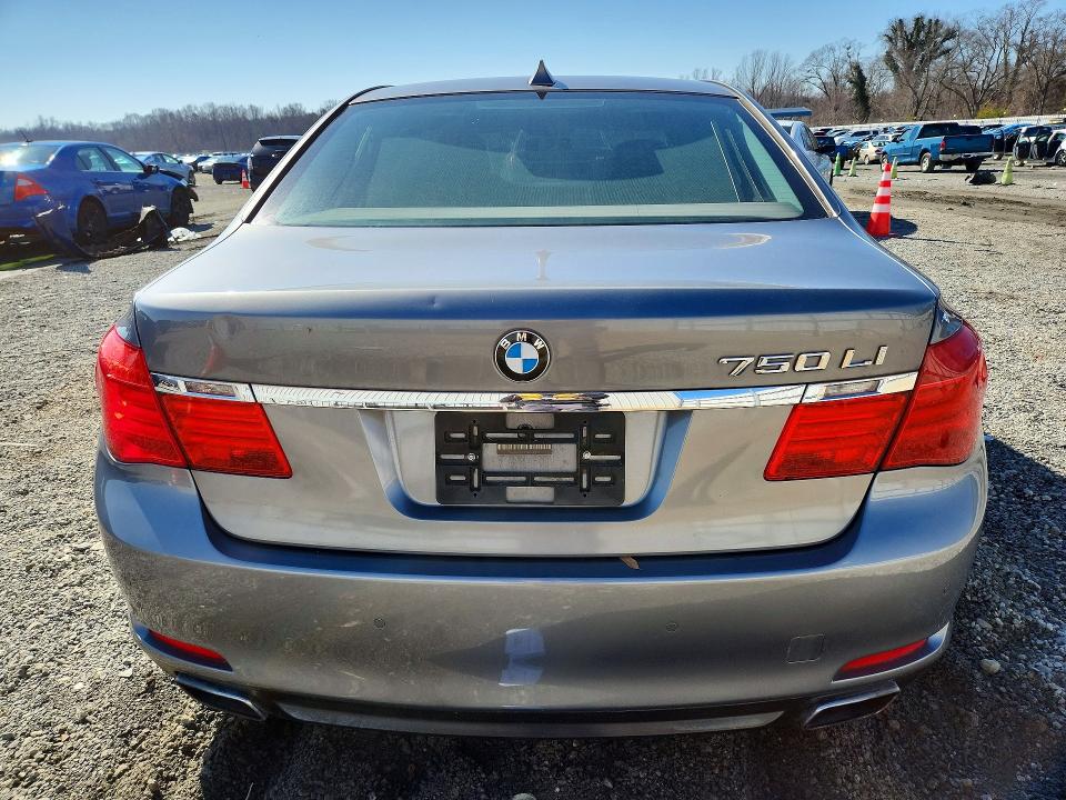 Photo 6 from auction – 2011 BMW 750 LXI with VIN WBAKC8C55BC431907