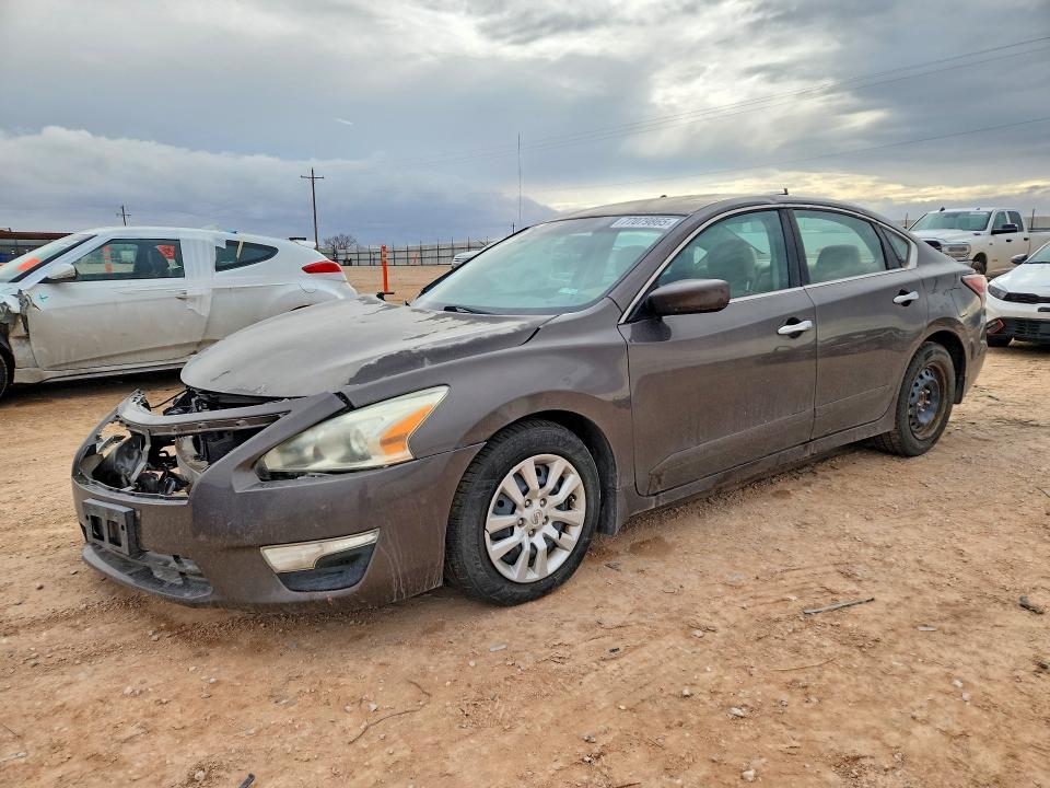 NISSAN ALTIMA 2015 z numerem VIN 1N4AL3AP1FN316372 - Zdjęcie z aukcji