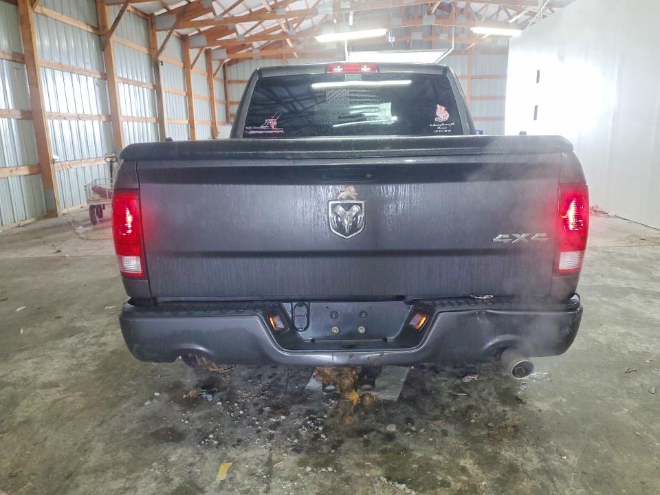 Photo 6 from auction – 2018 RAM 1500 with VIN 3C6RR7KT9JG129873