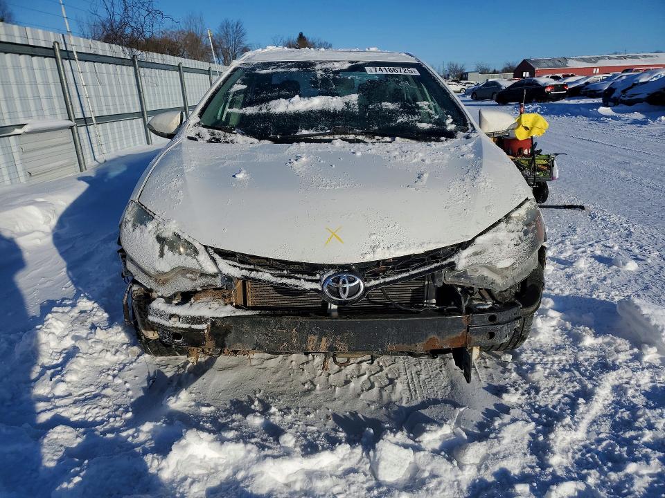 Photo 5 from auction – 2015 TOYOTA COROLLA with VIN 2T1BURHE9FC458233