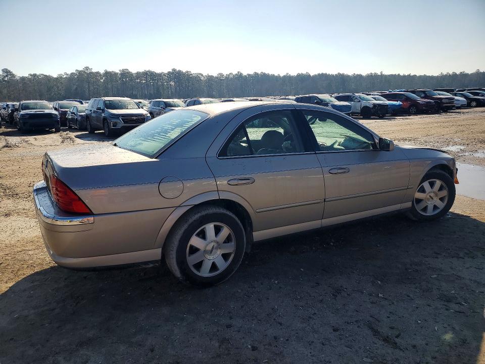 Photo 3 from auction – 2002 LINCOLN LS with VIN 1LNHM86S72Y630516
