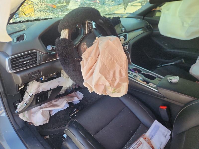 Photo 8 from auction – 2022 HONDA ACCORD with VIN 1HGCV2F36NA024673