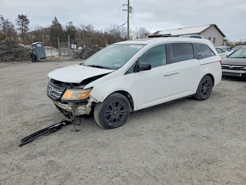HONDA ODYSSEY 2011 with VIN 5FNRL5H60BB041799 - Photo from auction