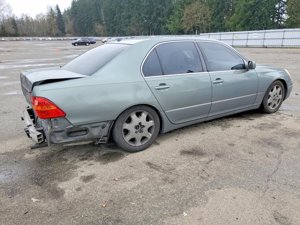 Photo 3 from auction – 2002 LEXUS LS 430 with VIN JTHBN30F920067746