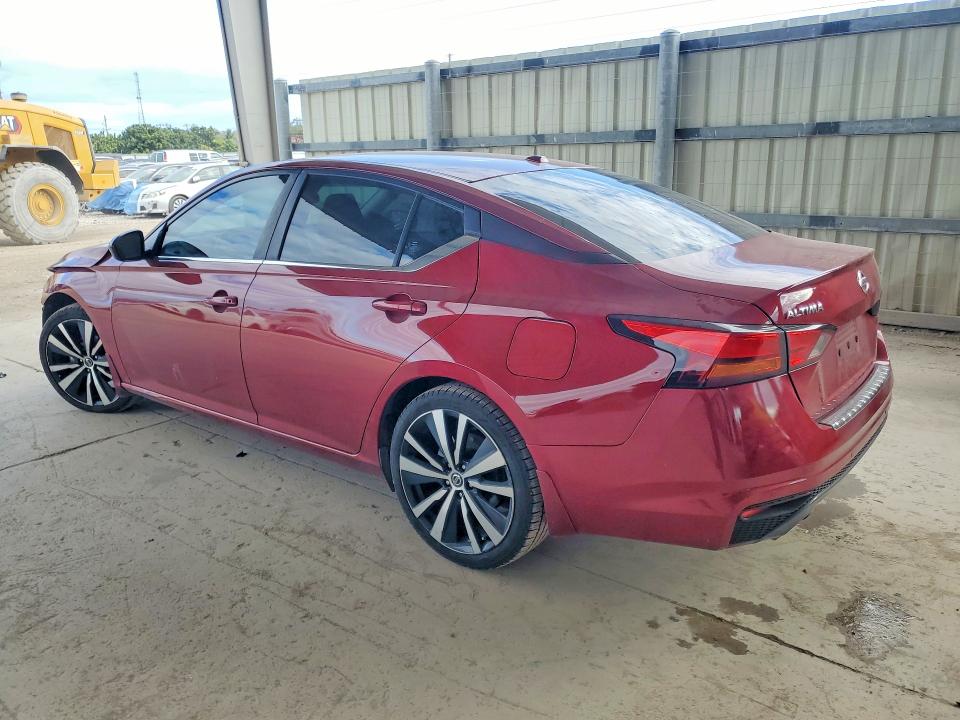 Photo 2 from auction – 2021 NISS ALTIMA with VIN 1N4BL4CV1MN417544