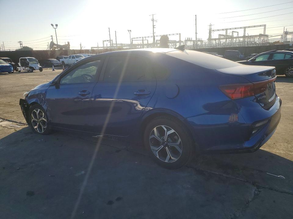 Photo 2 from auction – 2020 KIA FORTE with VIN 3KPF24AD2LE194765