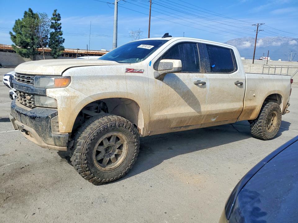 Photo 1 from auction – 2021 CHEVROLET SILVERADO with VIN 1GCUYAEF7MZ193553