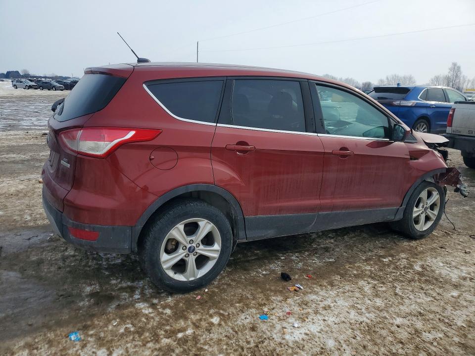 Photo 3 from auction – 2016 FORD ESCAPE with VIN 1FMCU0GX7GUA96566