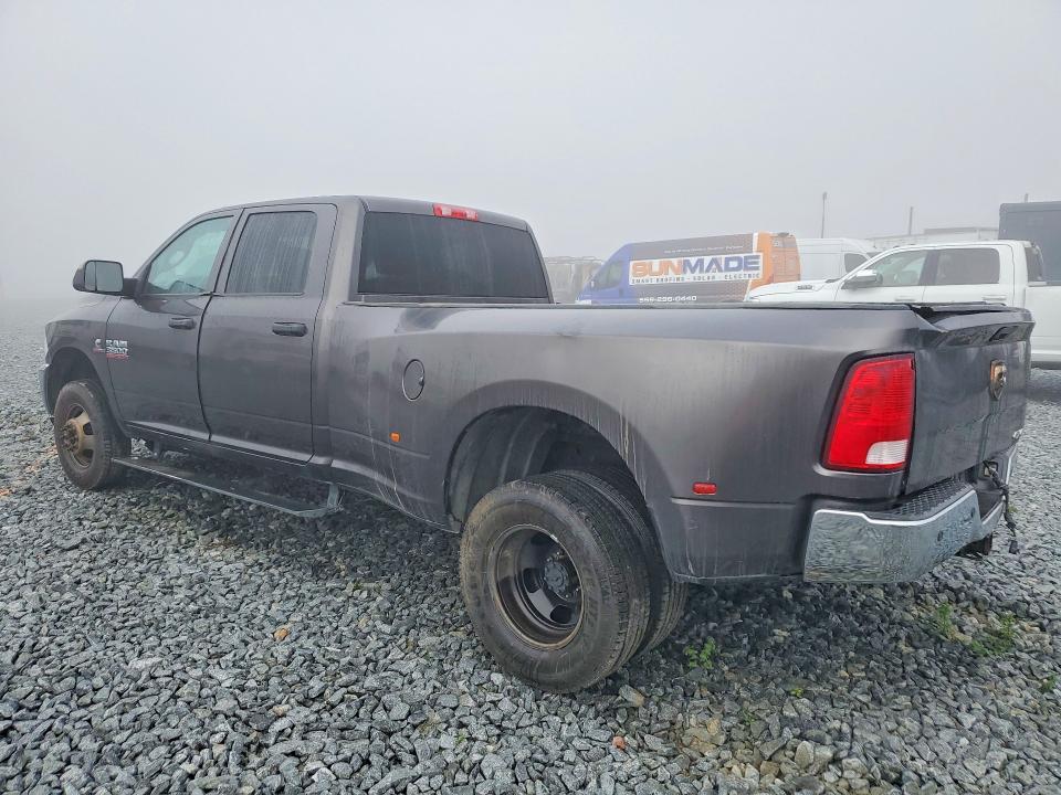 Photo 2 from auction – 2017 RAM 3500 ST with VIN 3C63RRGL2HG631662